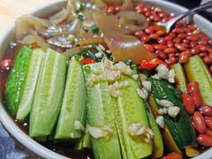 -挂旗柴锅鸡(蚌山区嘉年华店)