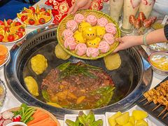 -哈尔滨烧烤·山河村铁锅炖(交大店)