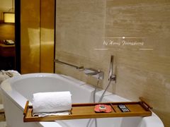 -上海衡山路十二号华邑酒店