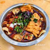 来嗦一口螺蛳粉