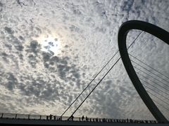 -南京眼步行桥