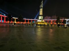 -人民防洪胜利纪念塔