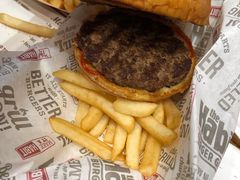 -The Habit Burger Grill 哈比特汉堡(爱琴海店)