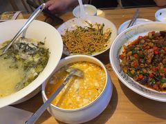 -严记小天府酸菜鱼(西四路店)