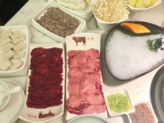 -左庭右院鲜牛肉火锅(浦江欢乐颂店)