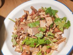 -费大厨辣椒炒肉(万家丽一店)