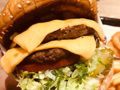-The Habit Burger Grill 哈比特汉堡(爱琴海店)
