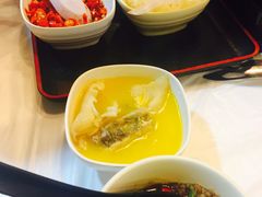 -鲜入围煮花胶鸡海鲜火锅