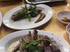 鹅肝拼鹅肉饭-乌文新澄海卤鹅店