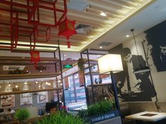 大堂-黄记煌三汁焖锅(广州曜一城店)