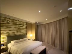 -大连君悦酒店 · VIVA(星海广场店)