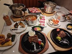 -享遇.锅姥姥牛排海鲜自助(小寨店)