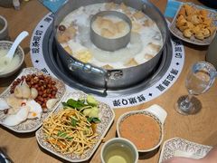 -江小渔鲜鱼火锅(冠亚星城店)