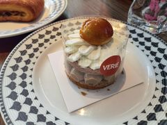 -VERIE BAKEHOUSE