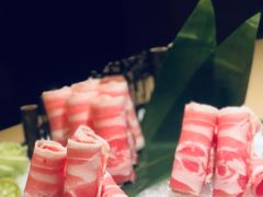 -余欢领鲜火锅(新街口店)