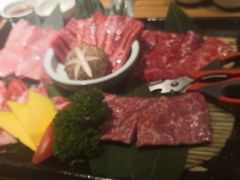 -炼火烤肉店