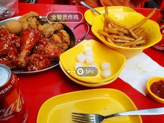 -BHC炸鸡(明洞总店)