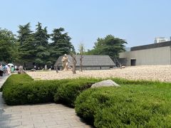 -侵华日军南京大屠杀遇难同胞纪念馆-停车场