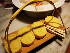 -吴越荣记苏州菜·松鼠桂鱼100%活鱼现做(月光码头店)