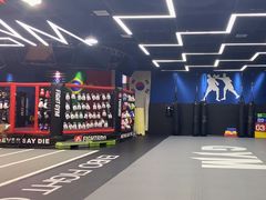 -成杰格斗·拳击·柔术·防身术(建设路店)