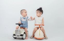 -小熊维尼高端儿童摄影(宝安旗舰店)