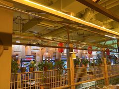 -六福酒馆(秦隆步行街店)