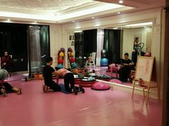 -思迈威健身(积玉桥万达店)