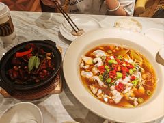 -鹿港小镇(霄云店)