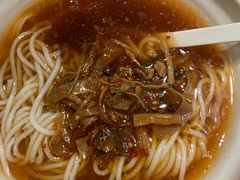 -湘人龙记老长沙米粉(鸟巢店)
