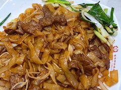 -香港新发烧腊茶餐厅(水围店)