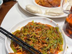 -万重锦·人文川菜馆(骡马市店)