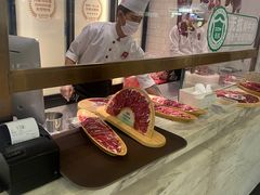 -左庭右院鲜牛肉火锅(浦江欢乐颂店)