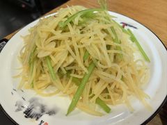 -李连贵熏肉大饼(沈阳站店)