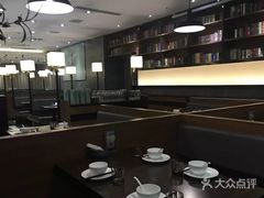 大堂-渝半城经典川粤菜(重庆天地店)