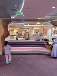 -奈尔宝家庭中心·国风主题·亲子餐厅(豫园商城店)