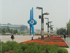-泉城广场