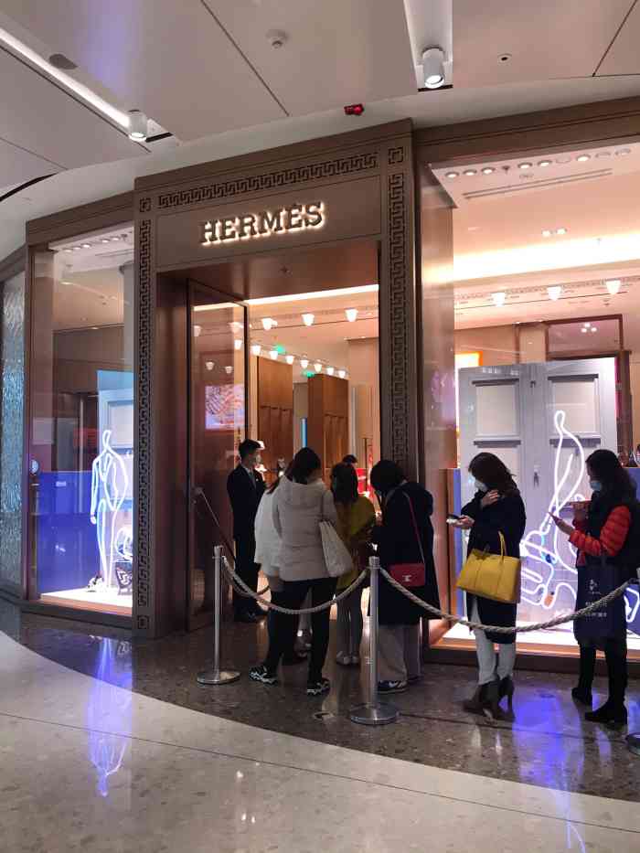 国金中心商场(陆家嘴店)-"大众点评没有国金萧邦chopard的店铺.