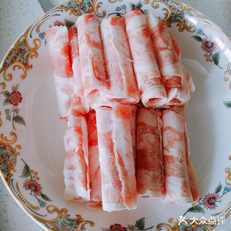 百搭番茄和无敌肉卷造就的番茄羊肉汤