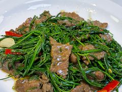 -品香菜馆(旗峰路中侨大厦店)