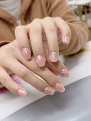 -尤米一站式美甲美睫