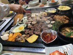 金顺韩国料理(2号店)-金顺碳烤肉(1号店)