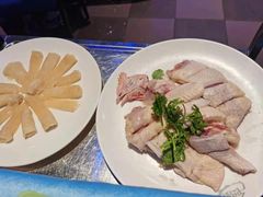 -千岛蚝高压锅生蚝·人参火锅(白云万达店)