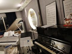 -乐尚音乐空间·钢琴·声乐·架子鼓(会展中心店)