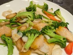 -五谷丰登农家院·地道胶东菜·海鲜烧烤(威海店)