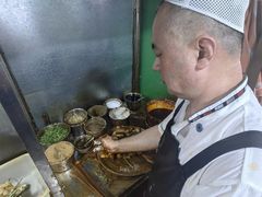 -哈海英麻辣烫(中华西路步行街店)
