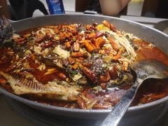 -鸣记脆皮烤鱼(岐山路店)