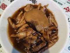 鲍汁花菇焖鸡脚-七爷清汤腩·港式餐厅(金狮广场店)