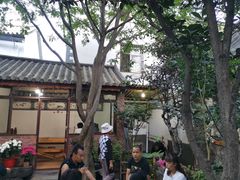 -四方小吃·白族庭院餐厅