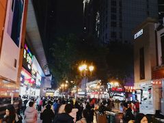 -八一好吃街·高品美食广场