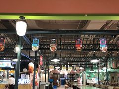 大堂-大食代美食广场(上海中心店)